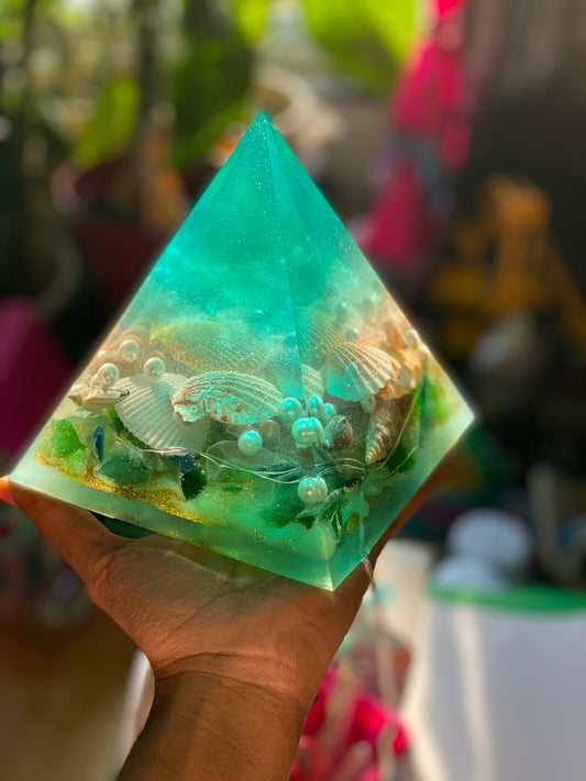 Custom Resin Pyramids